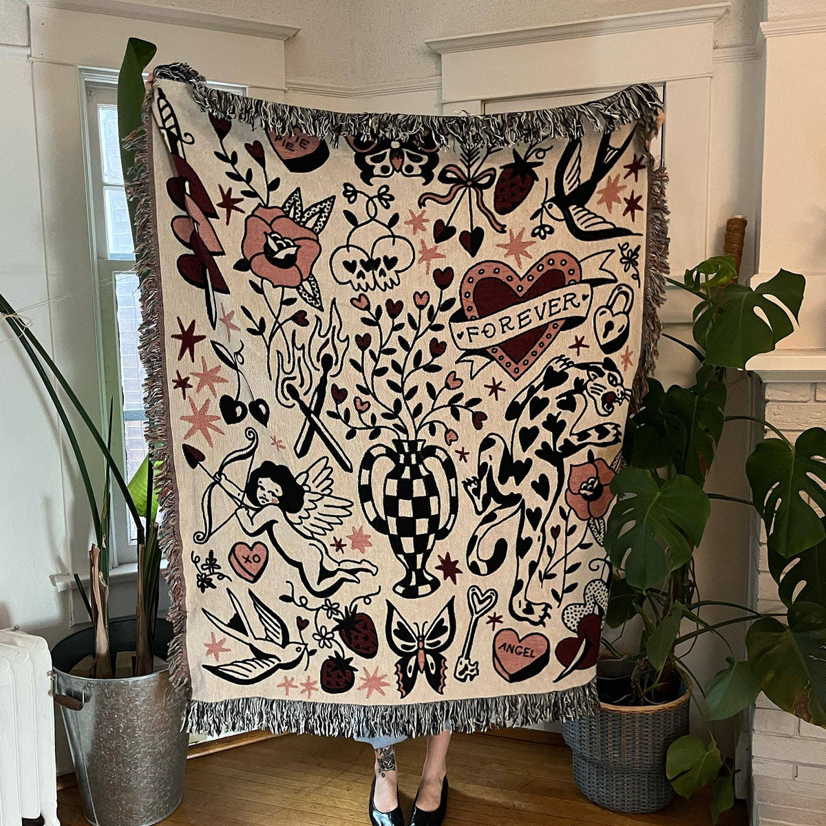 VALENTINE BLANKET