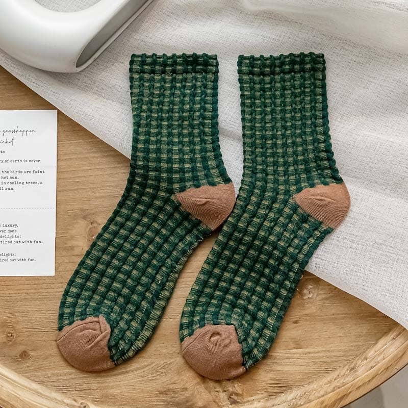 LADY JUNE ACCESSORIES WAFFLE CHECK CREW SOCK