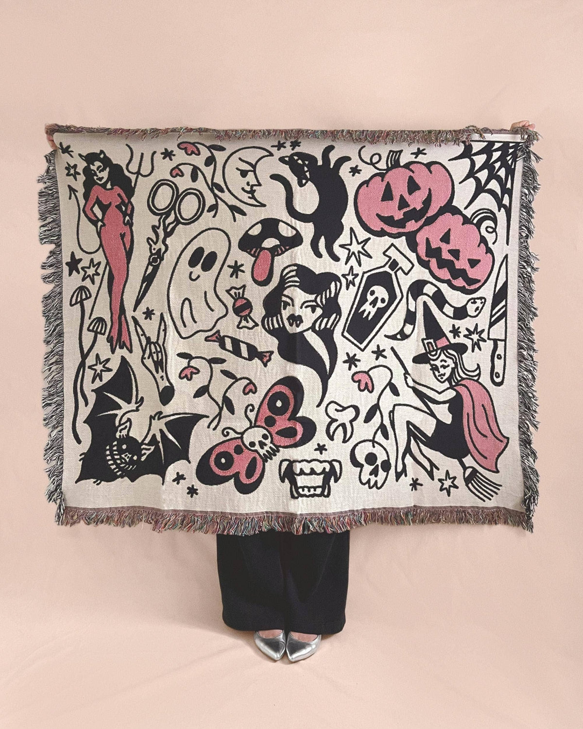 HALLOWEEN BLANKET