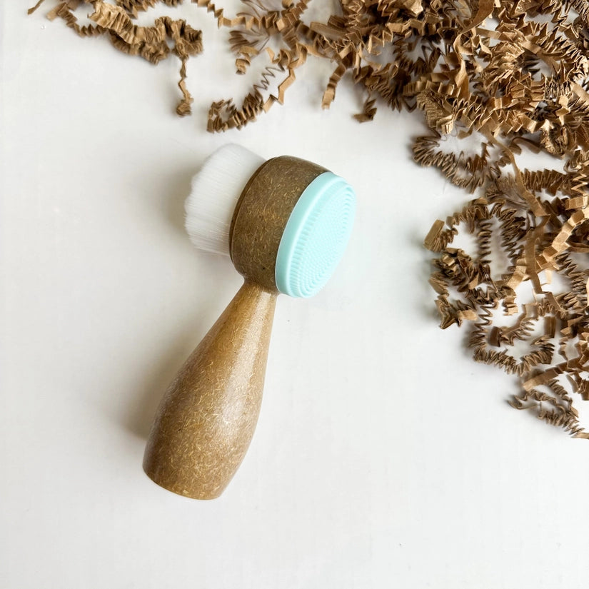 FACIAL CLEANSING BRUSH