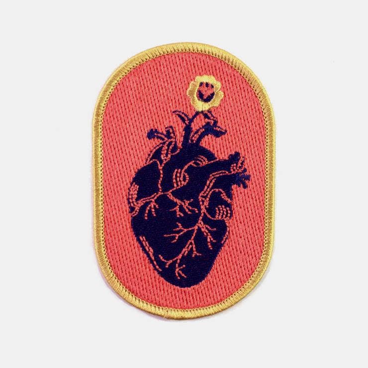 BLACK HEART PATCH